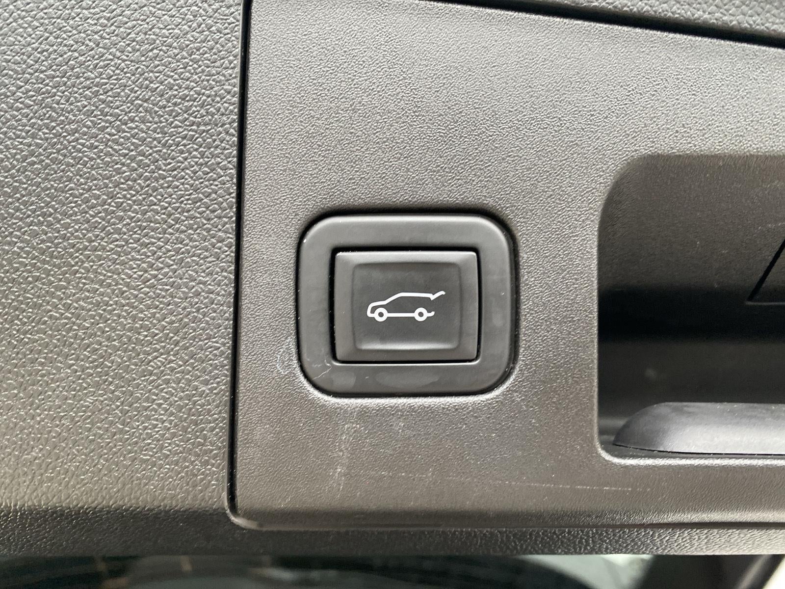 2024 Cadillac XT4 AWD Sport