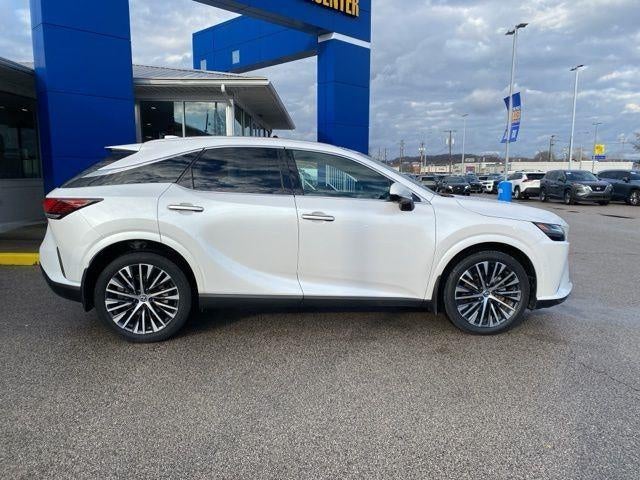 2024 Lexus RX Premium +