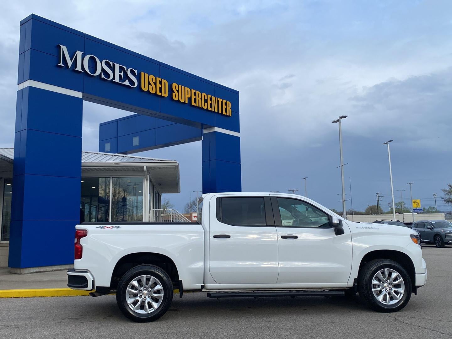 2024 Chevrolet Silverado 1500 Custom