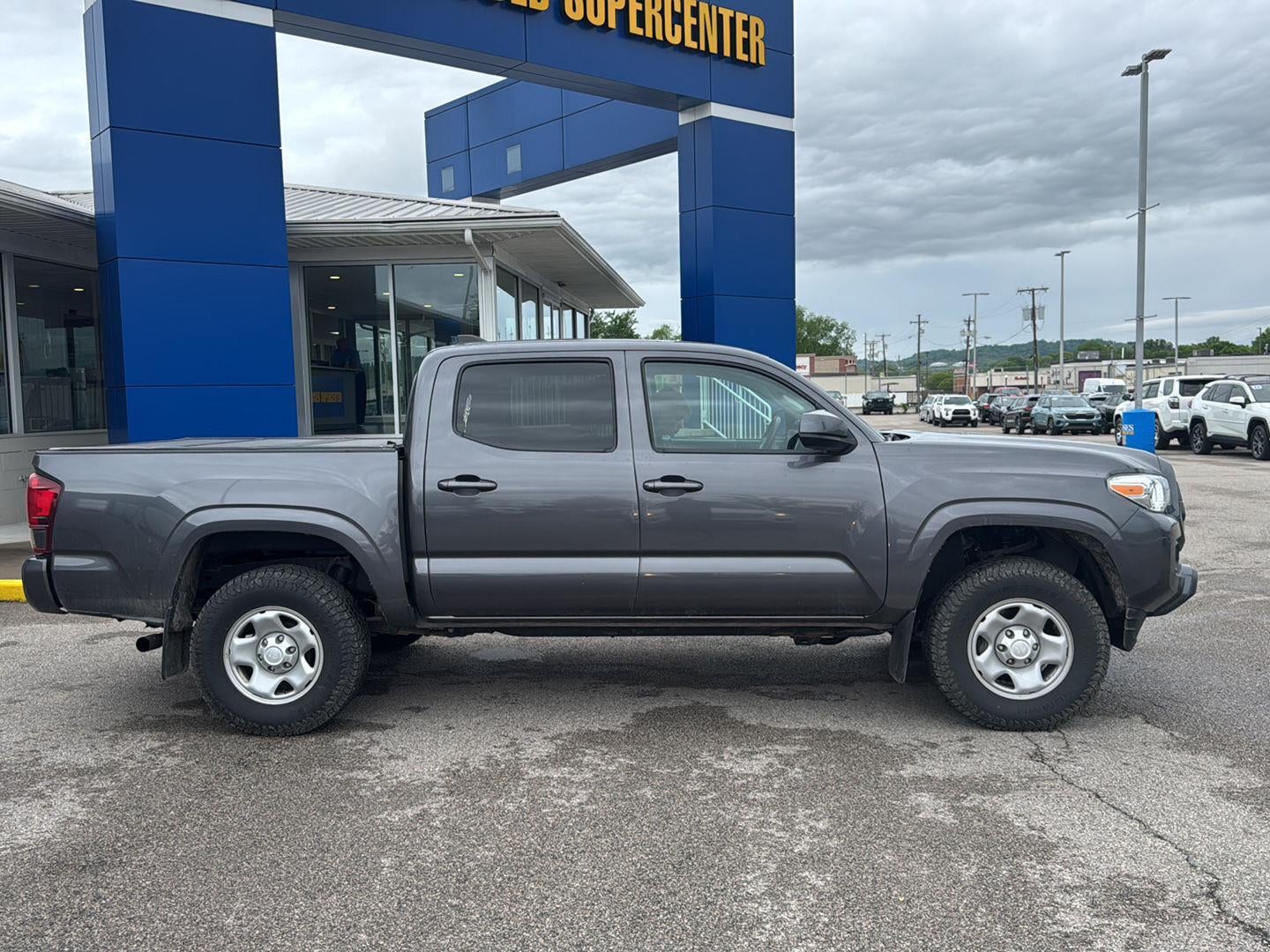 2022 Toyota Tacoma SR V6