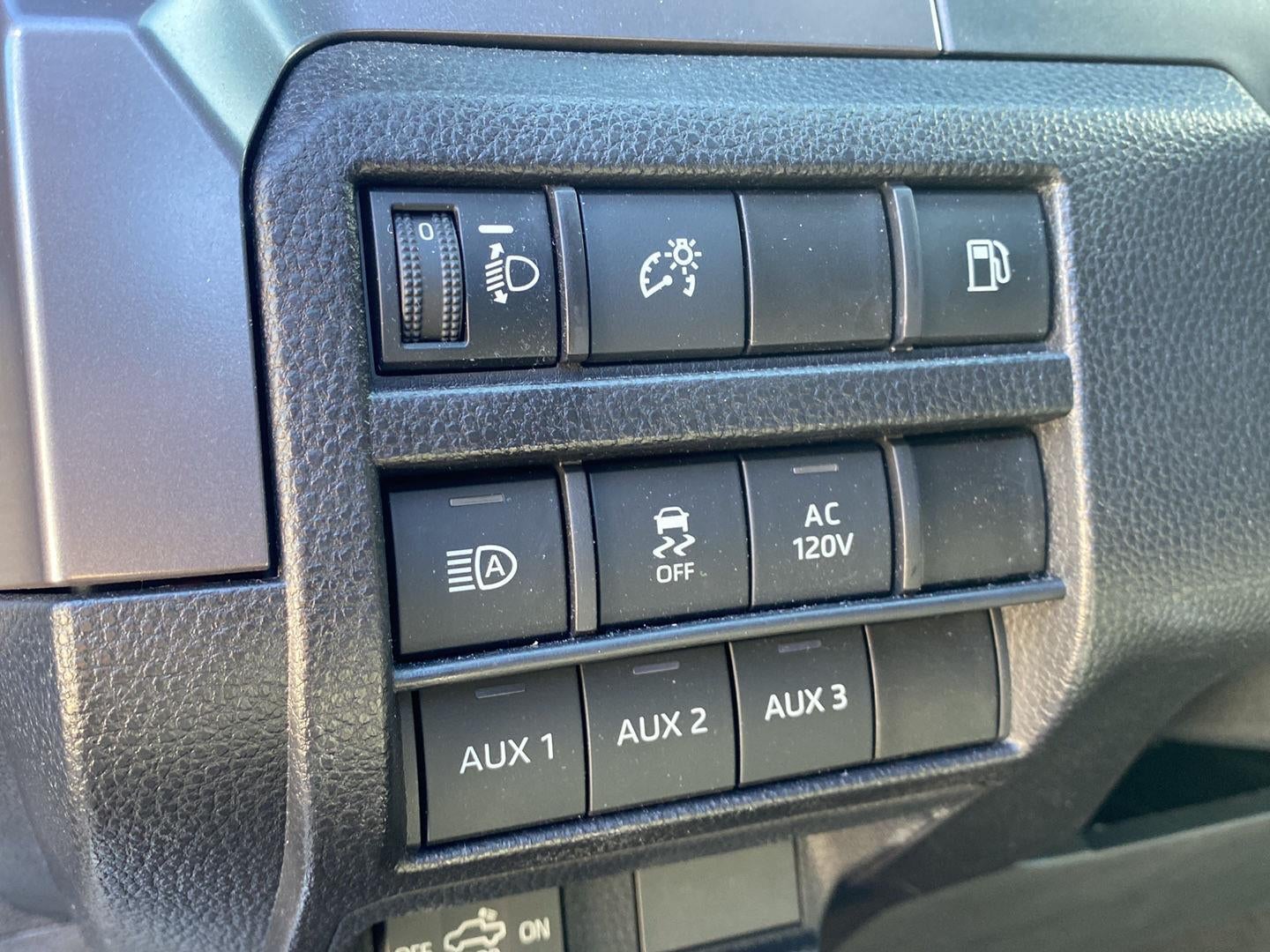 2025 Toyota Tacoma TRD Sport HV