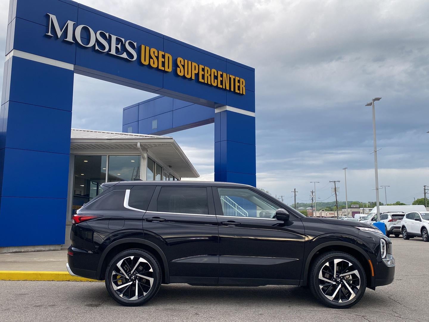 2024 Mitsubishi Outlander SE