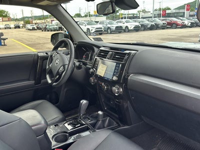 2020 Toyota 4Runner Venture