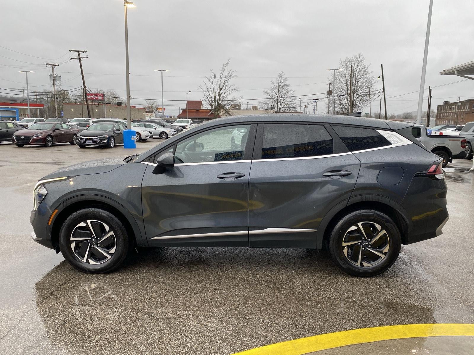 2023 Kia Sportage Hybrid LX