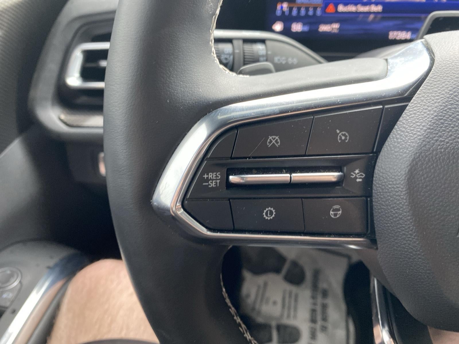 2025 Chevrolet Traverse AWD High Country