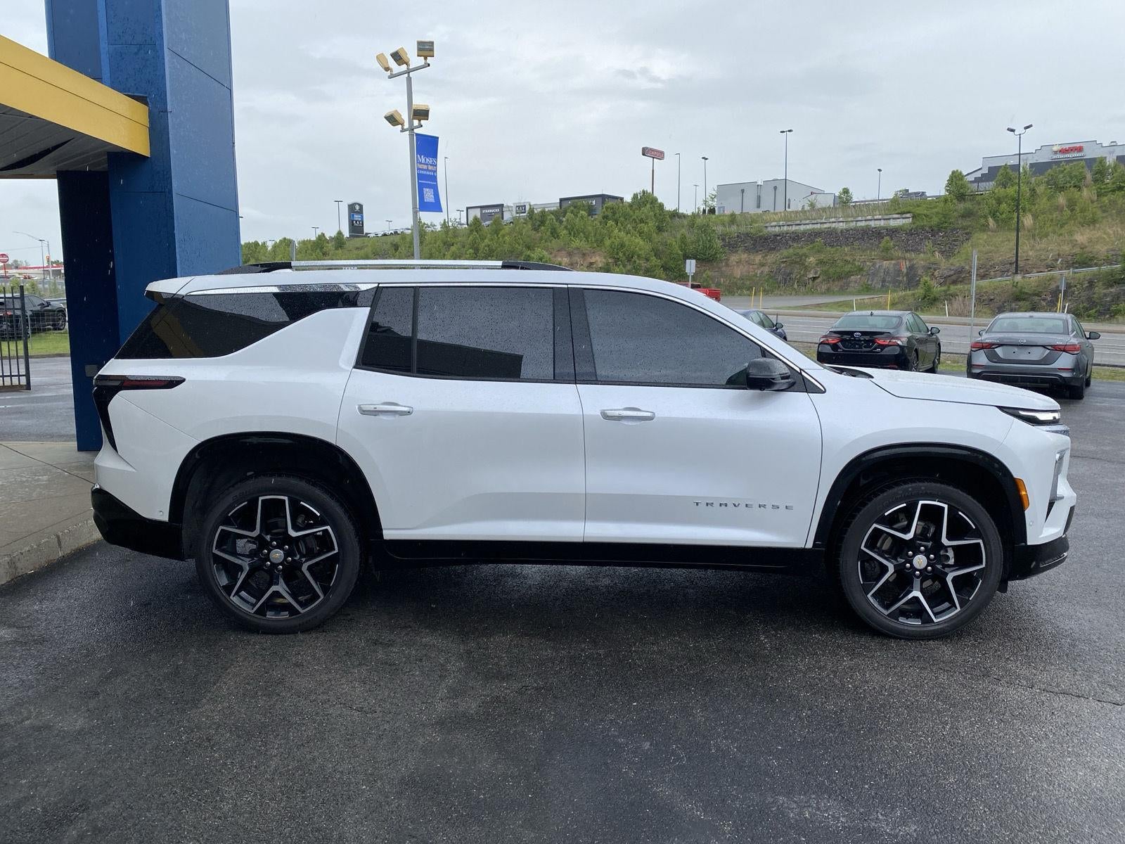 2025 Chevrolet Traverse AWD High Country