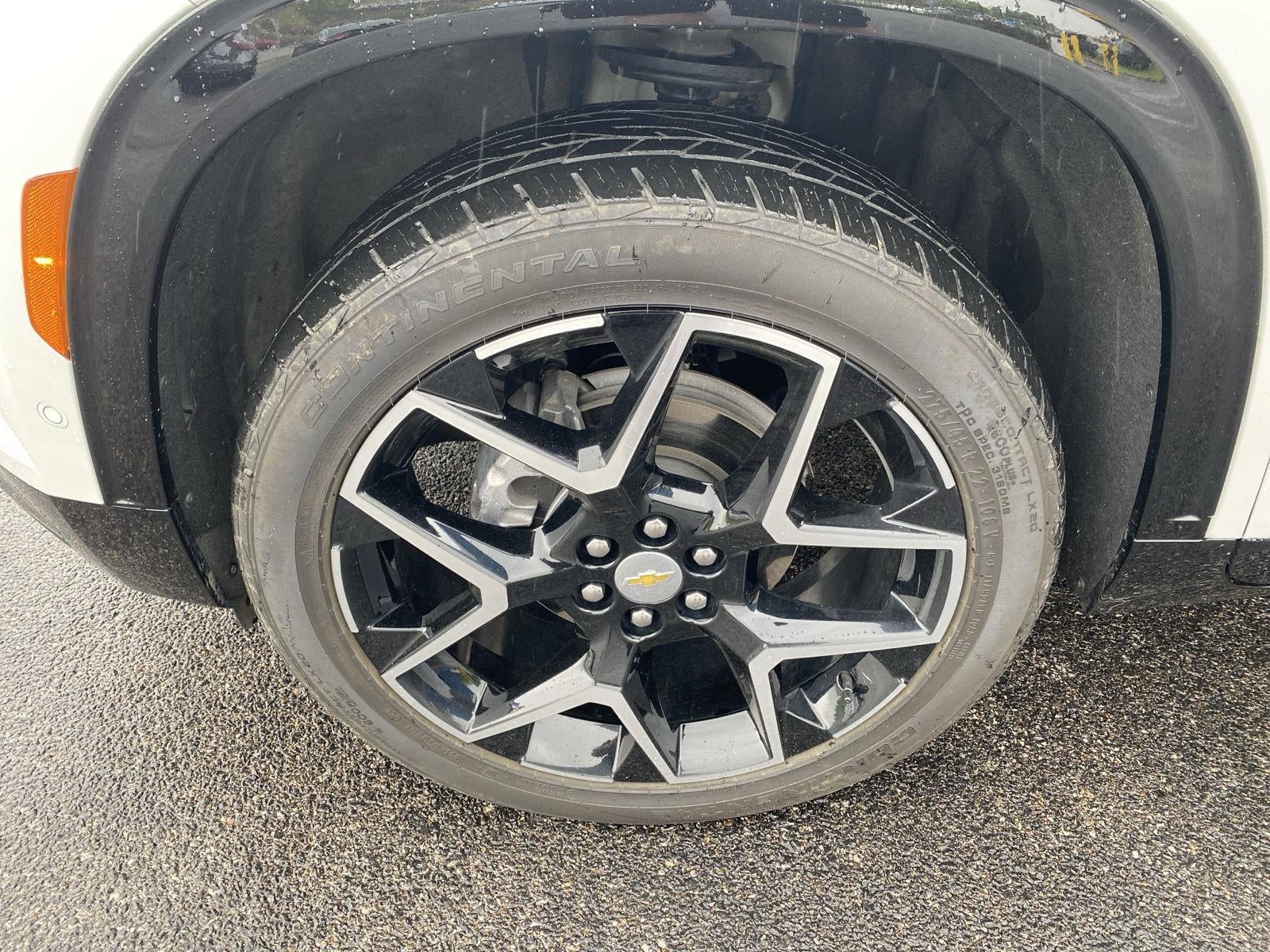 2025 Chevrolet Traverse AWD High Country