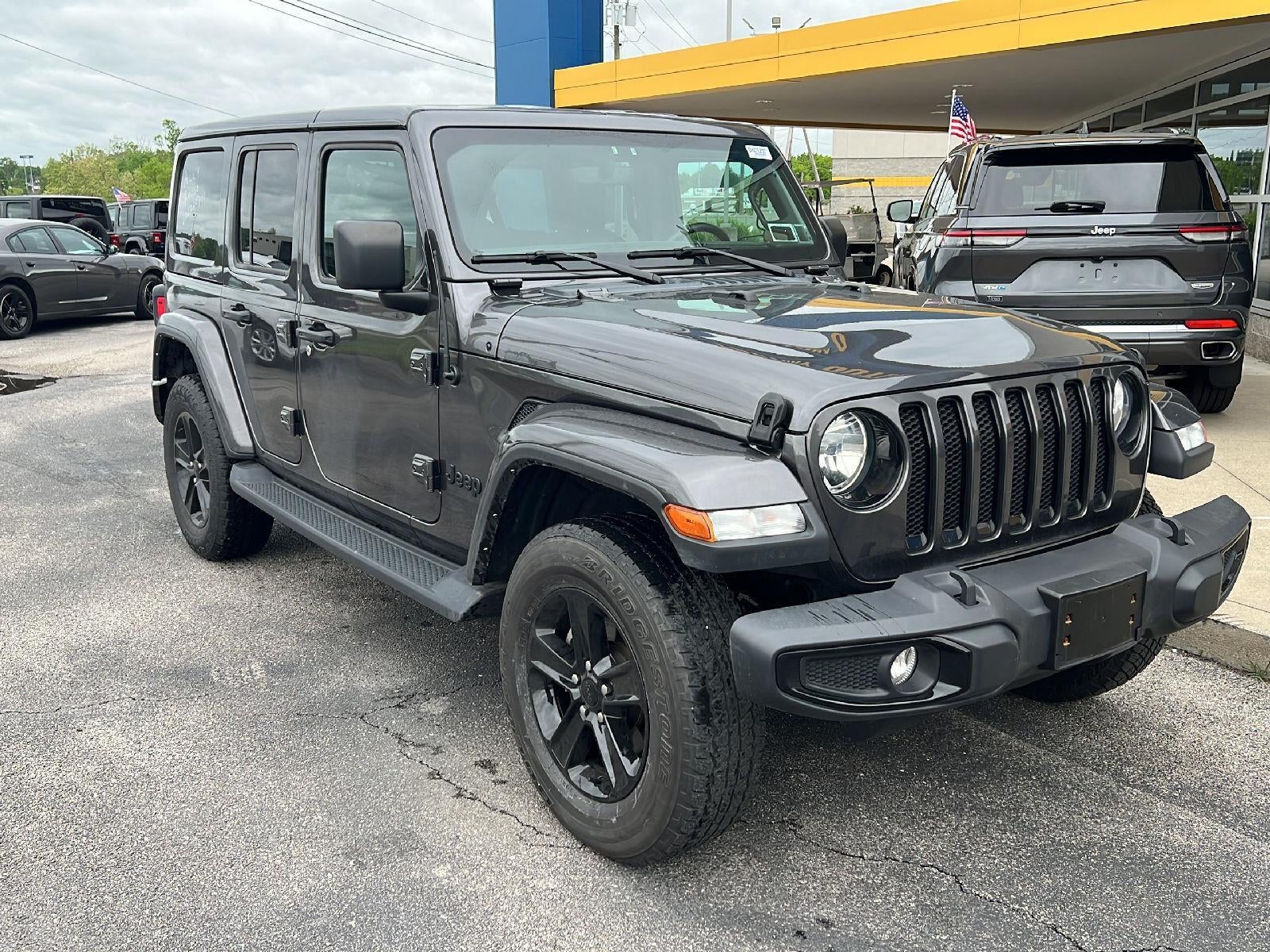 2022 Jeep Wrangler Unlimited Sahara Altitude