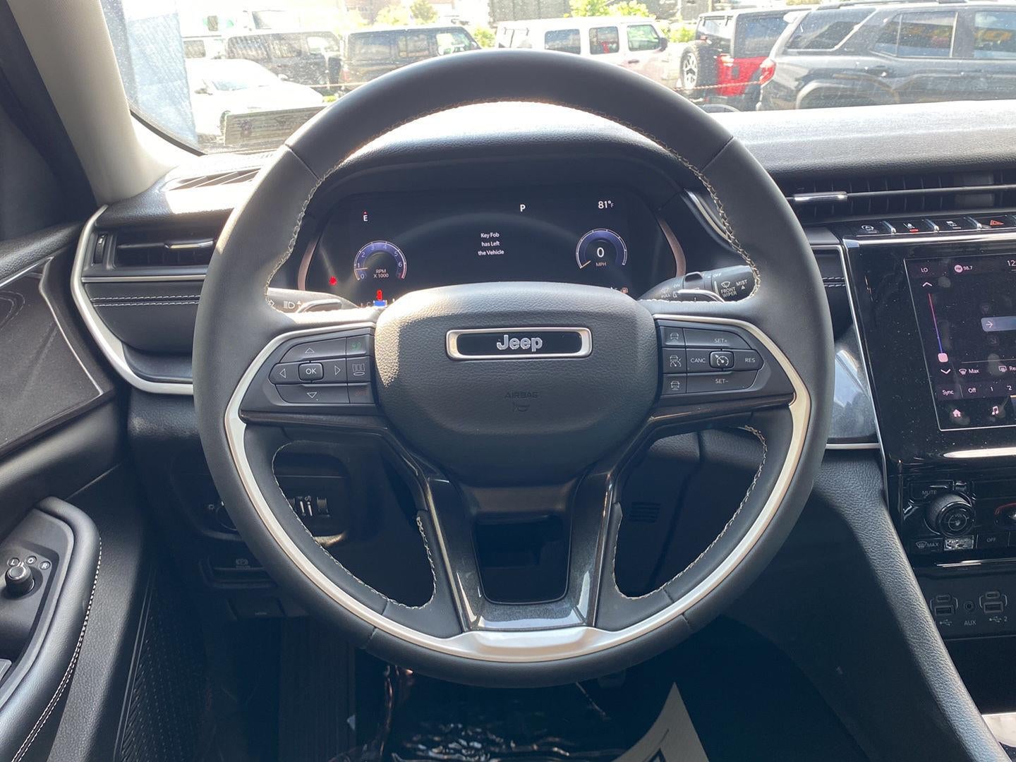 2023 Jeep Grand Cherokee Laredo
