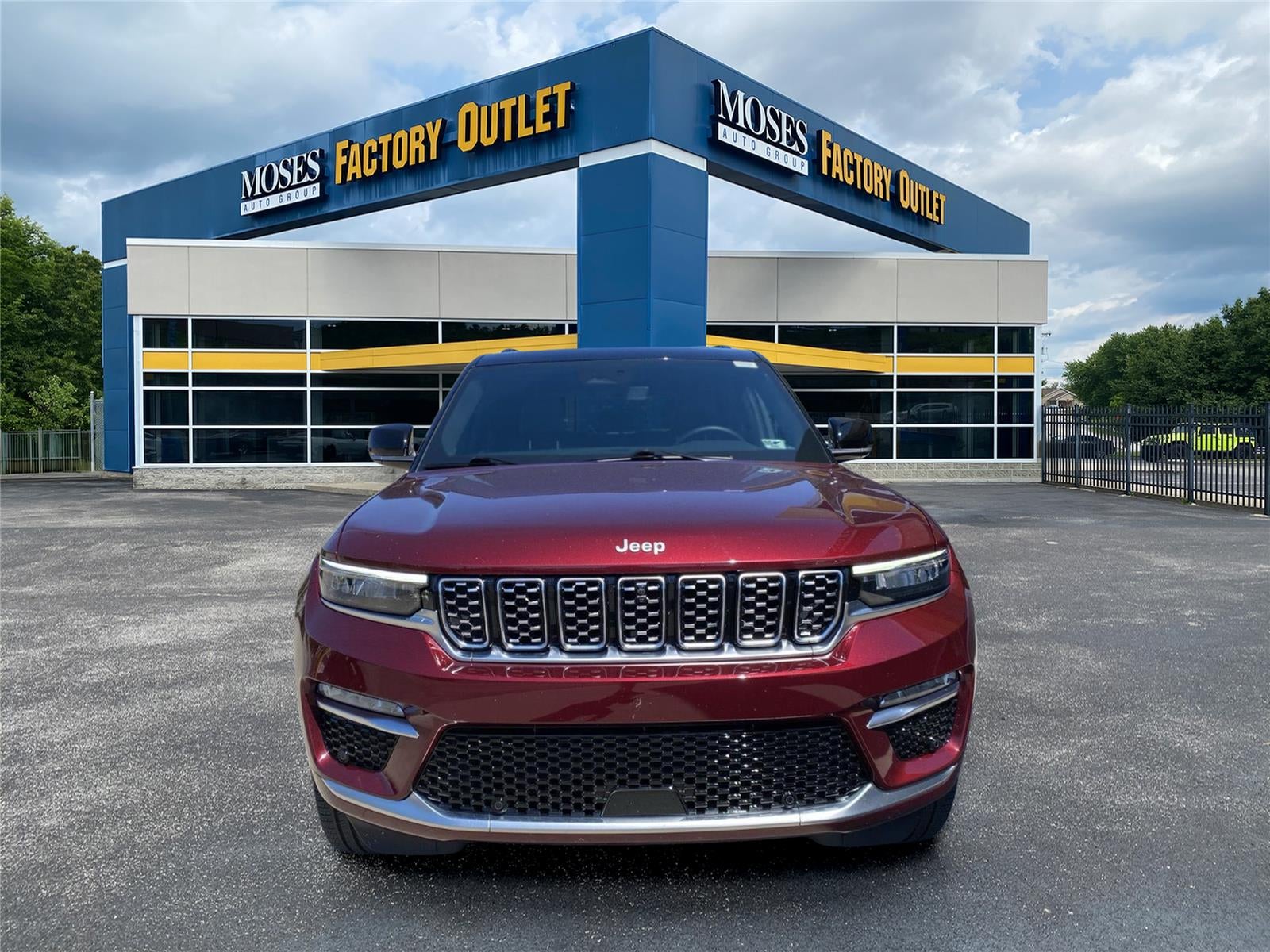 2025 Jeep Grand Cherokee Summit