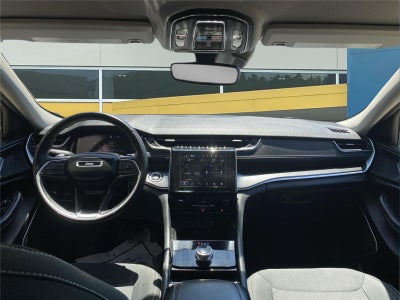 2022 Jeep Grand Cherokee L Laredo