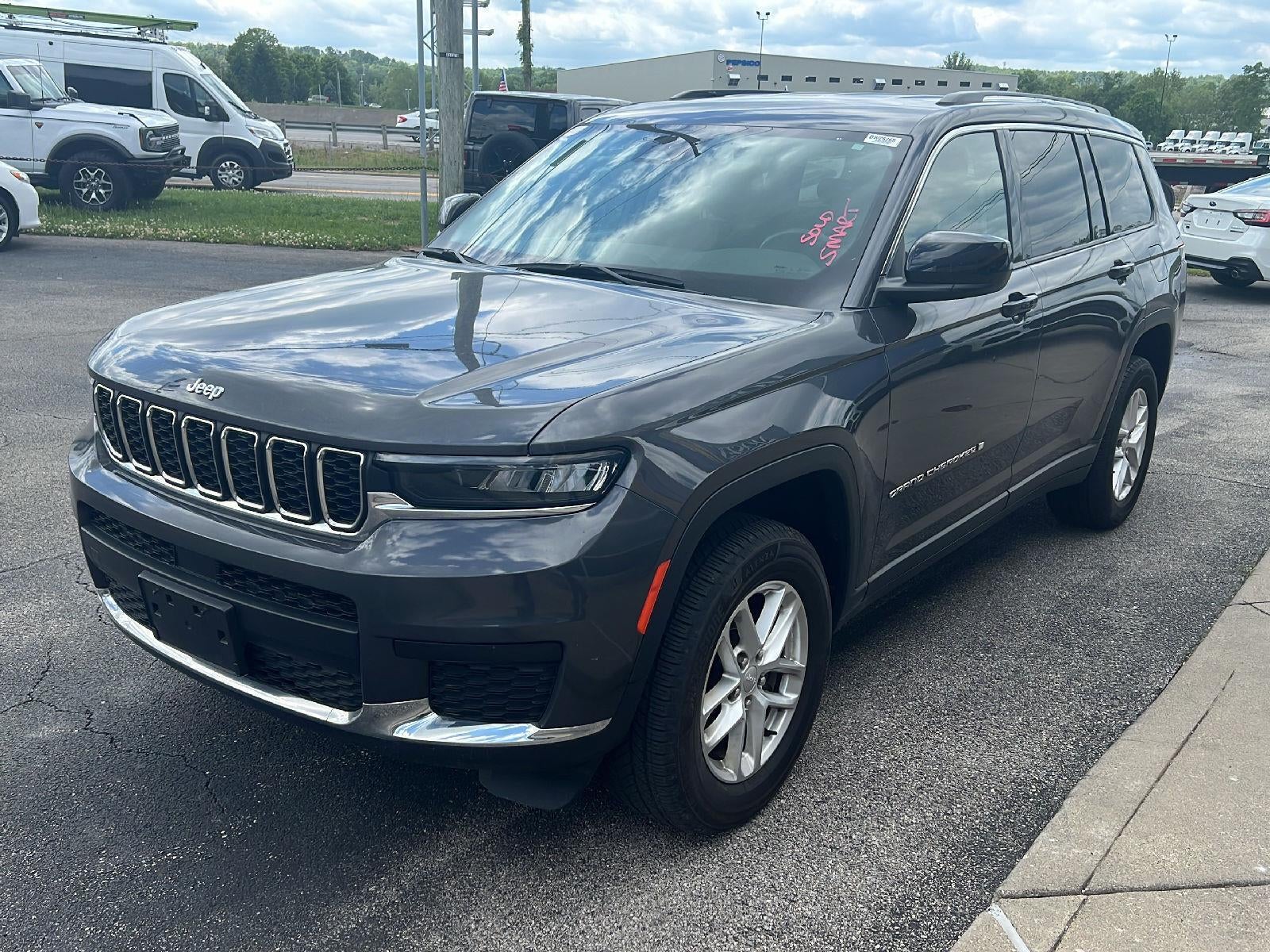 2022 Jeep Grand Cherokee L Laredo