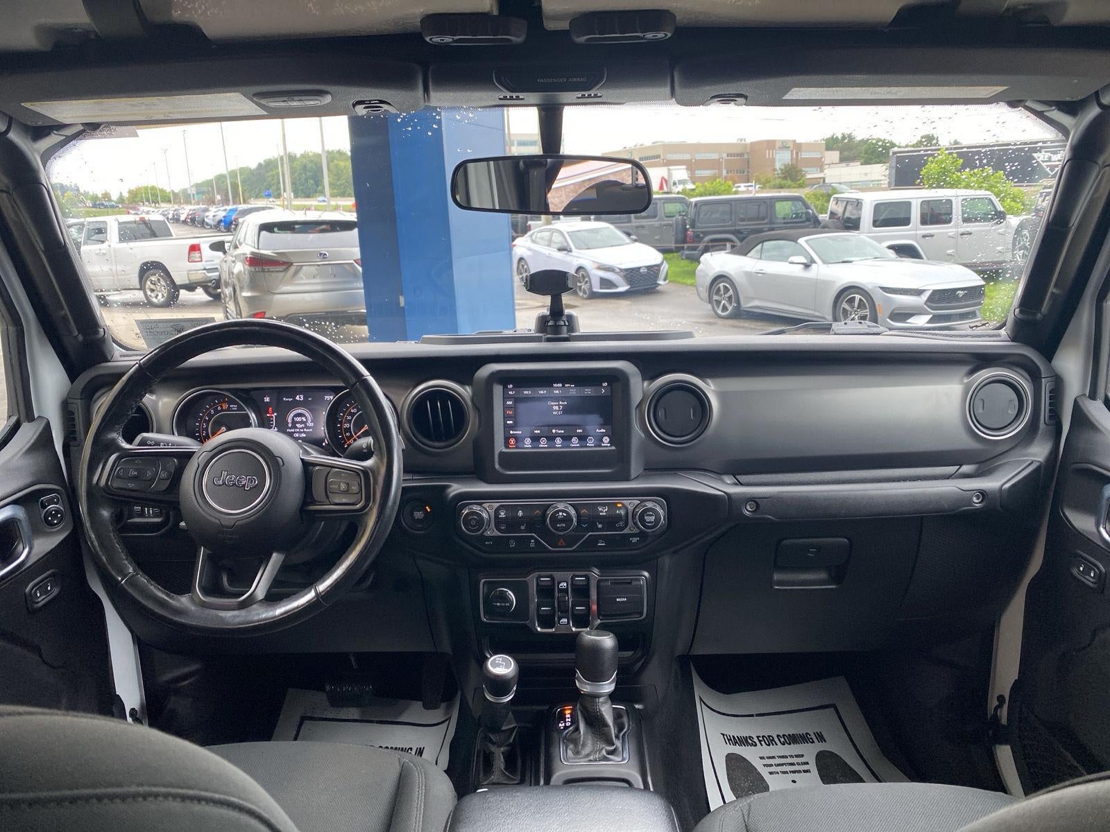 2021 Jeep Gladiator Willys