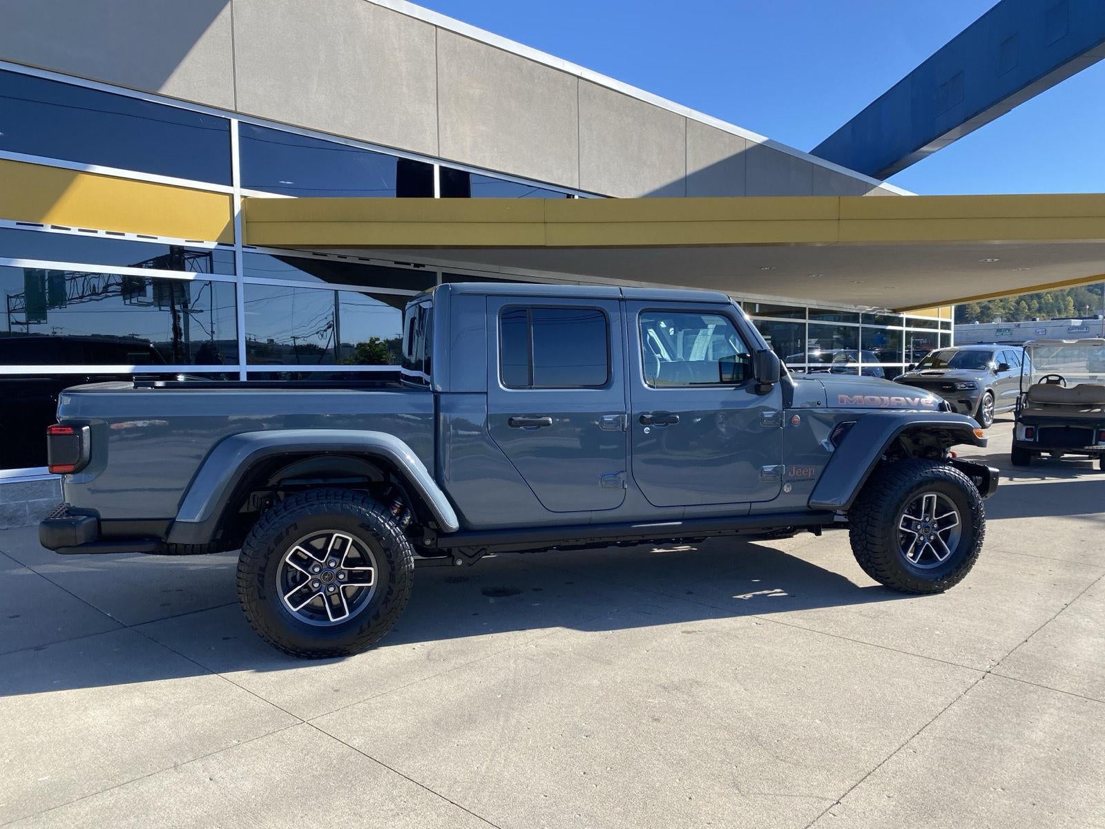 2025 Jeep Gladiator Mojave X