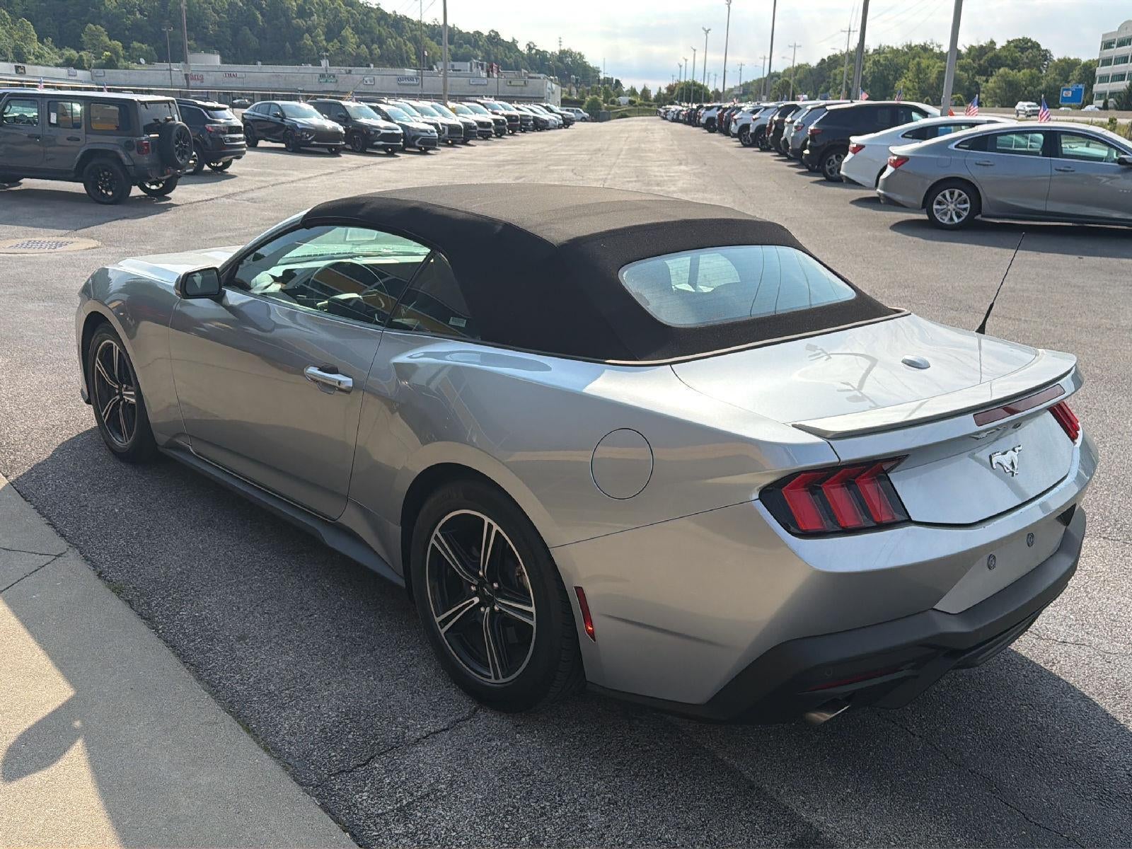 2025 Ford Mustang EcoBoost Premium