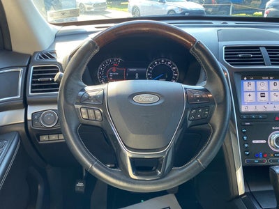 2019 Ford Explorer Platinum