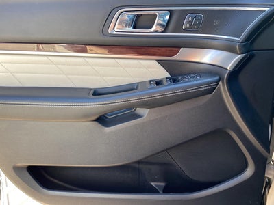 2019 Ford Explorer Platinum