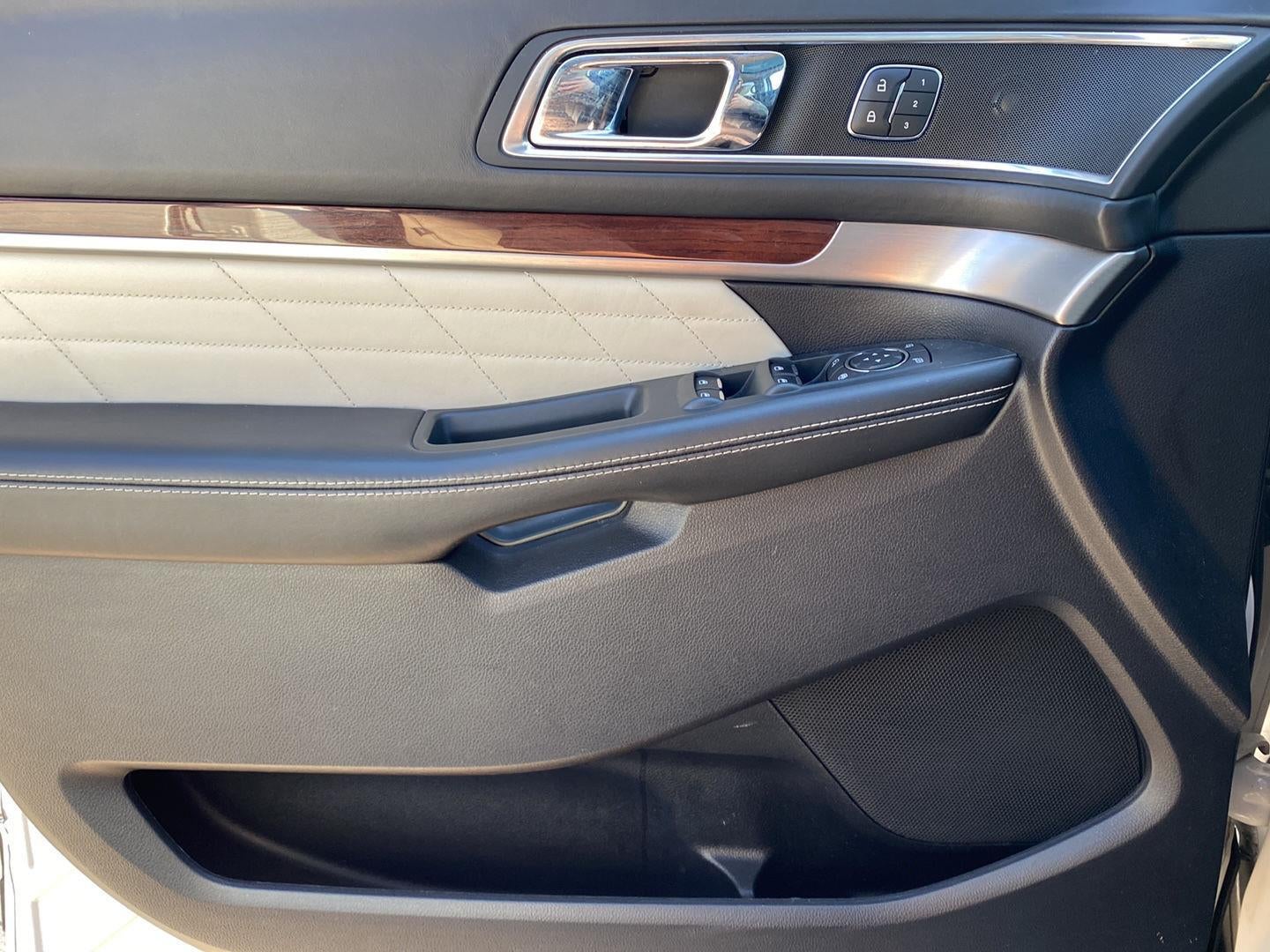 2019 Ford Explorer Platinum