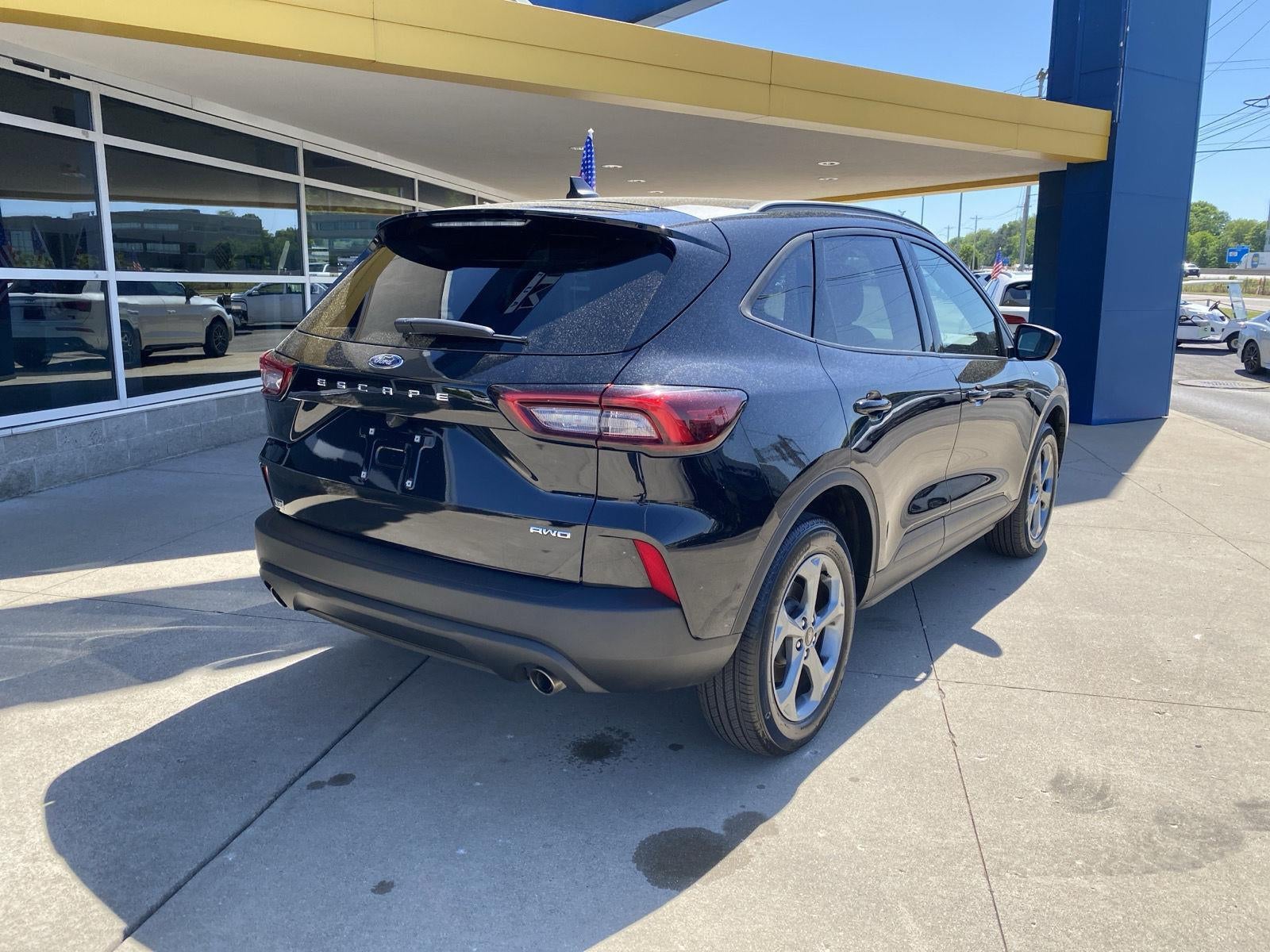 2025 Ford Escape ST-Line