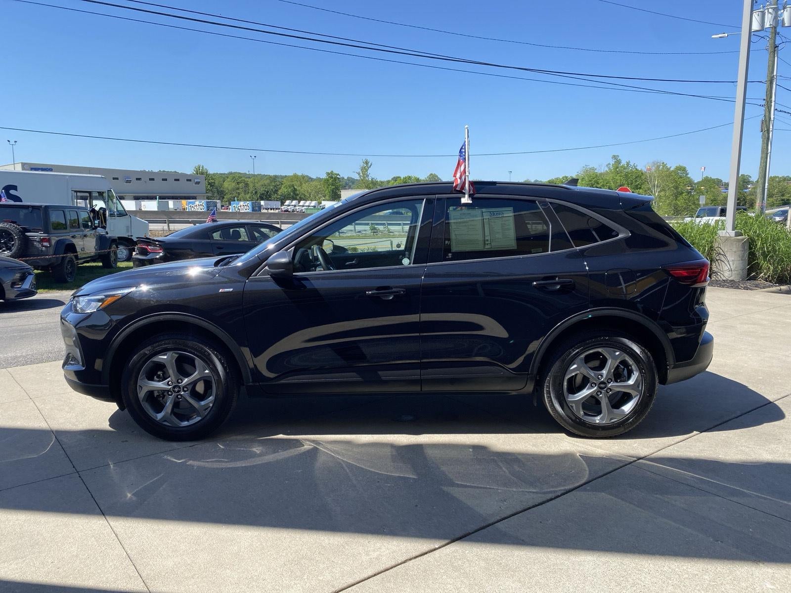 2025 Ford Escape ST-Line