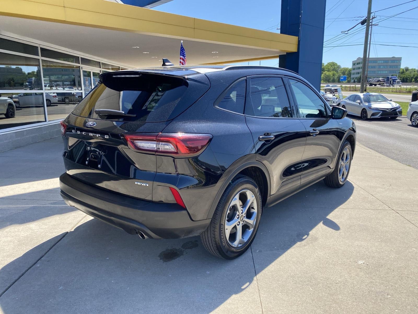 2025 Ford Escape ST-Line