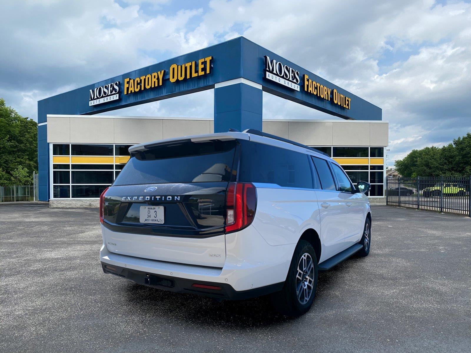 2025 Ford Expedition Max Active