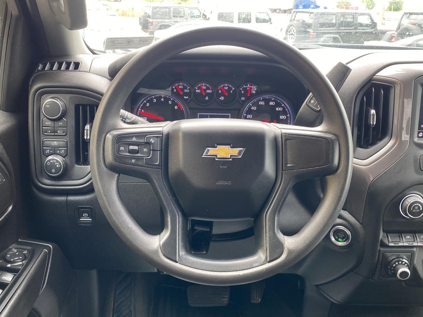 2024 Chevrolet Silverado 1500 Custom