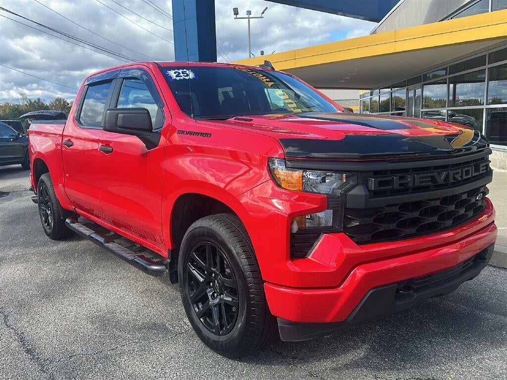 2025 Chevrolet Silverado 1500 Custom