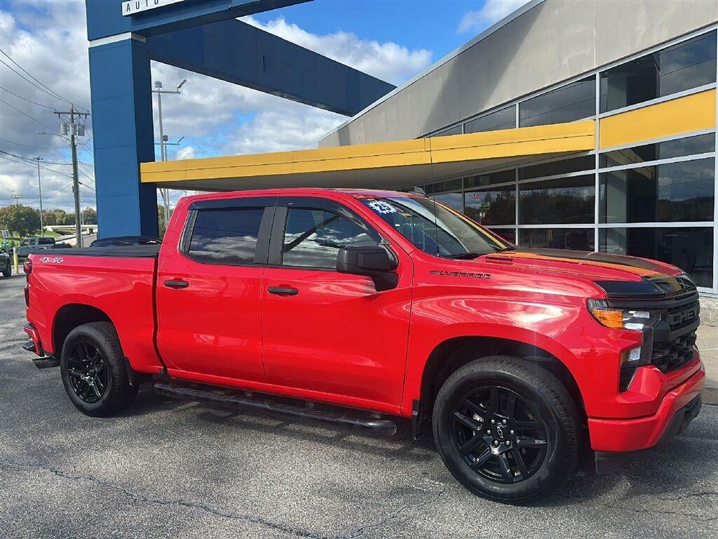 2025 Chevrolet Silverado 1500 Custom