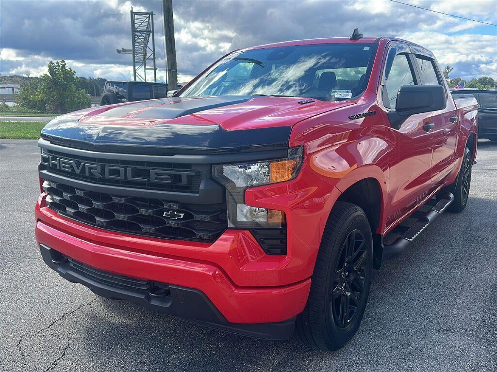 2025 Chevrolet Silverado 1500 Custom