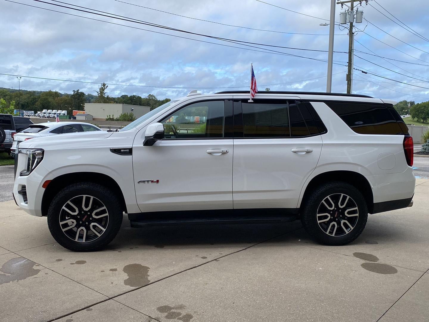 2022 GMC Yukon AT4