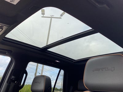 2022 GMC Yukon AT4
