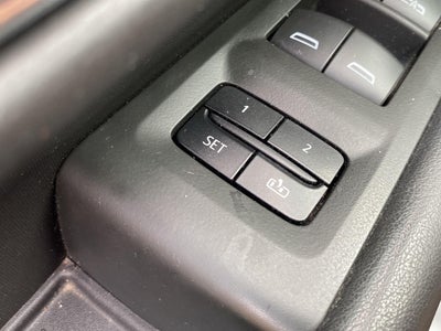 2022 GMC Yukon AT4