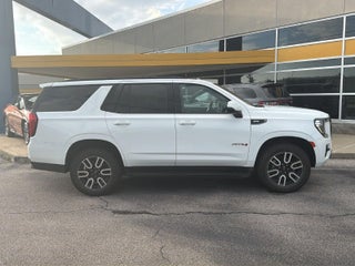 2022 GMC Yukon AT4