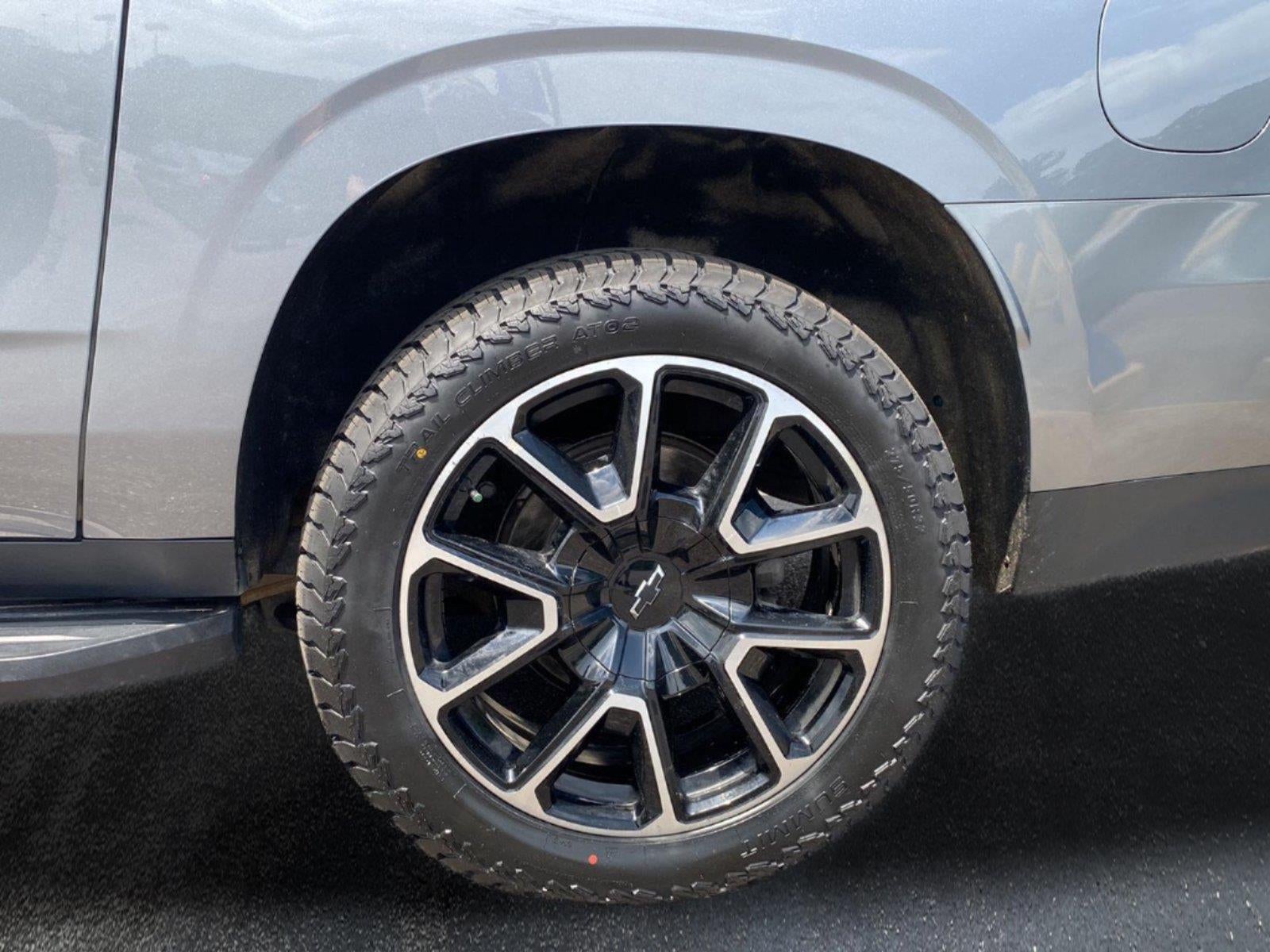 2022 Chevrolet Suburban RST
