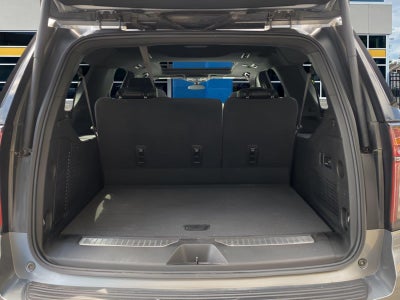 2022 Chevrolet Suburban RST