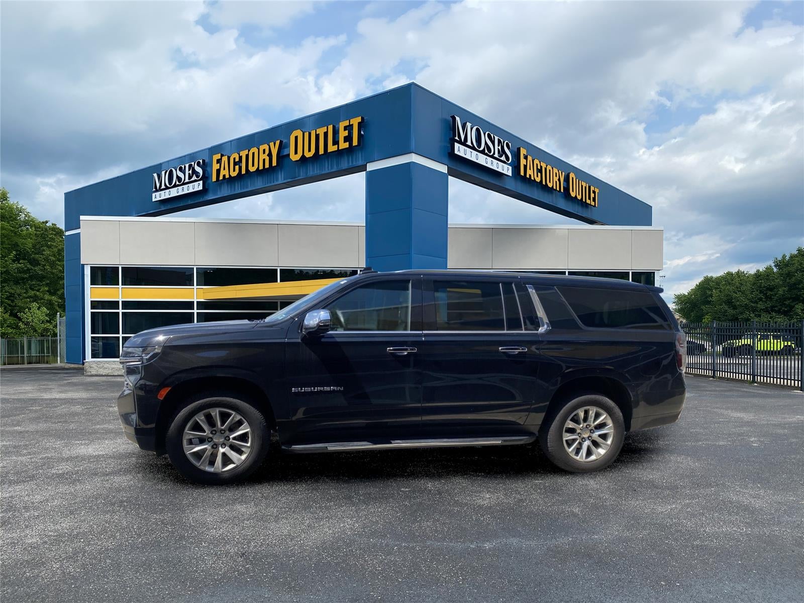 2024 Chevrolet Suburban Premier
