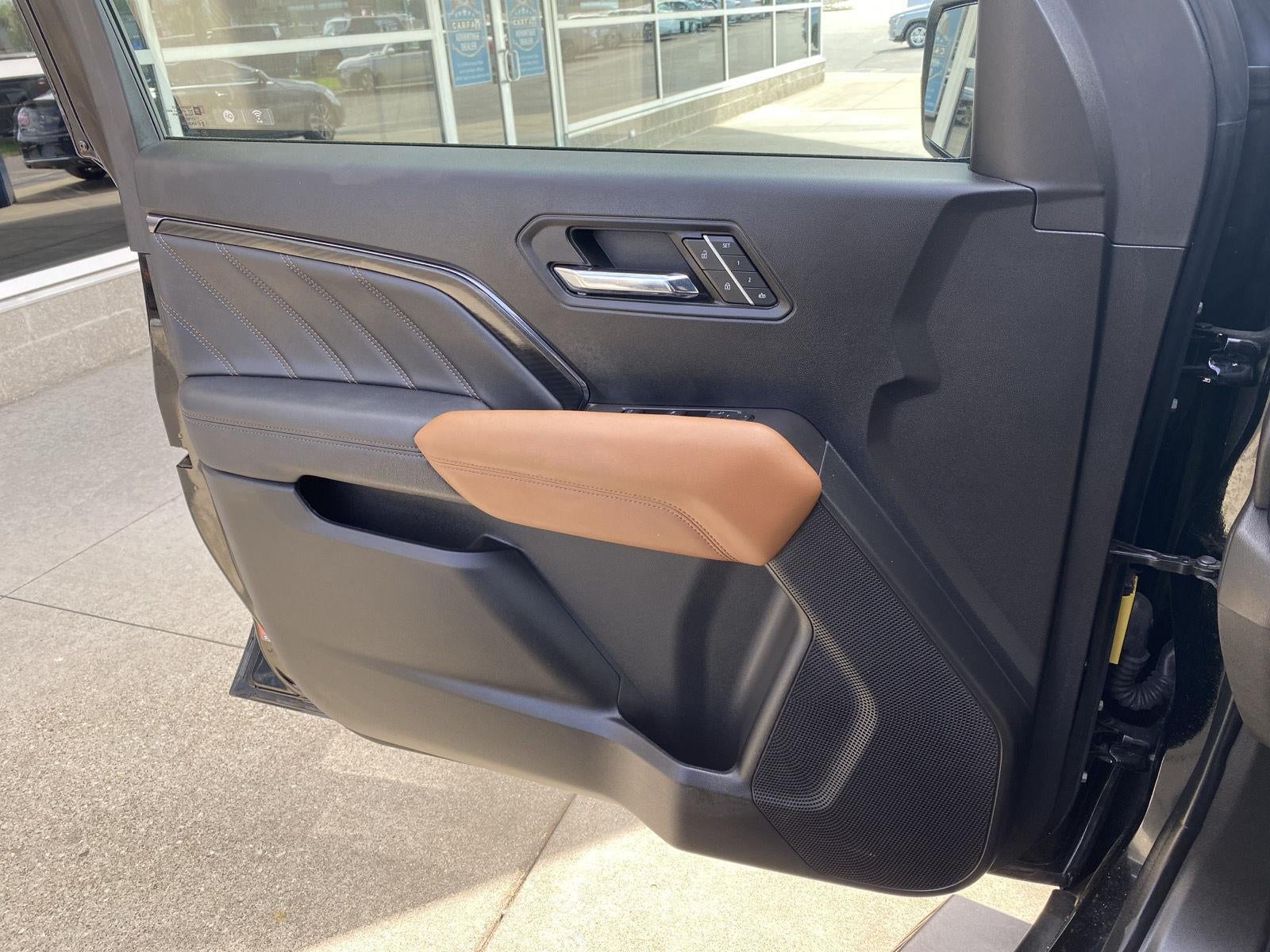 2024 GMC Canyon 4WD AT4