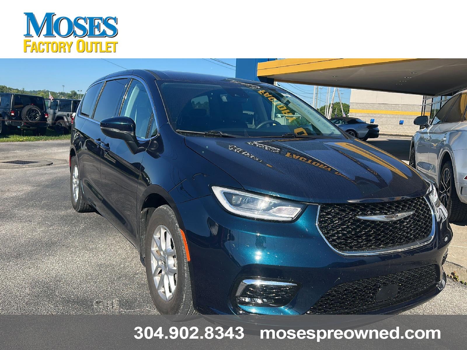 2023 Chrysler Pacifica Touring L