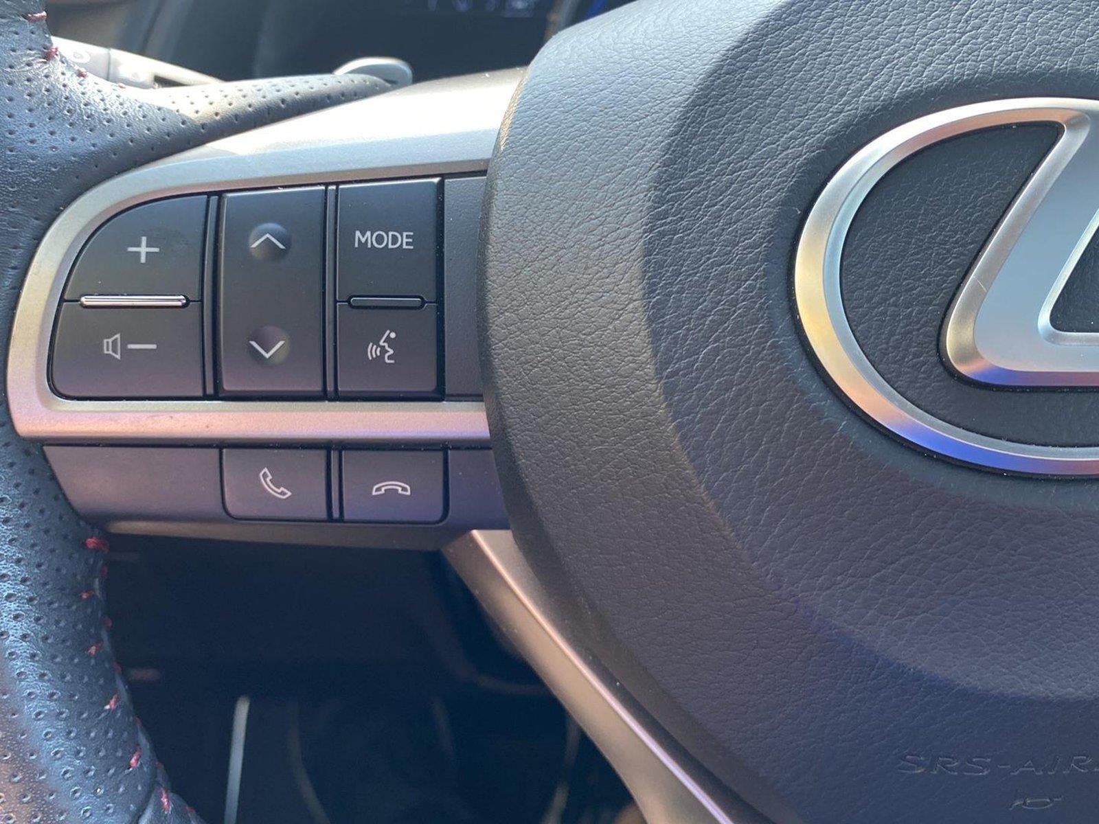 2022 Lexus RX RX 450h F SPORT Handling