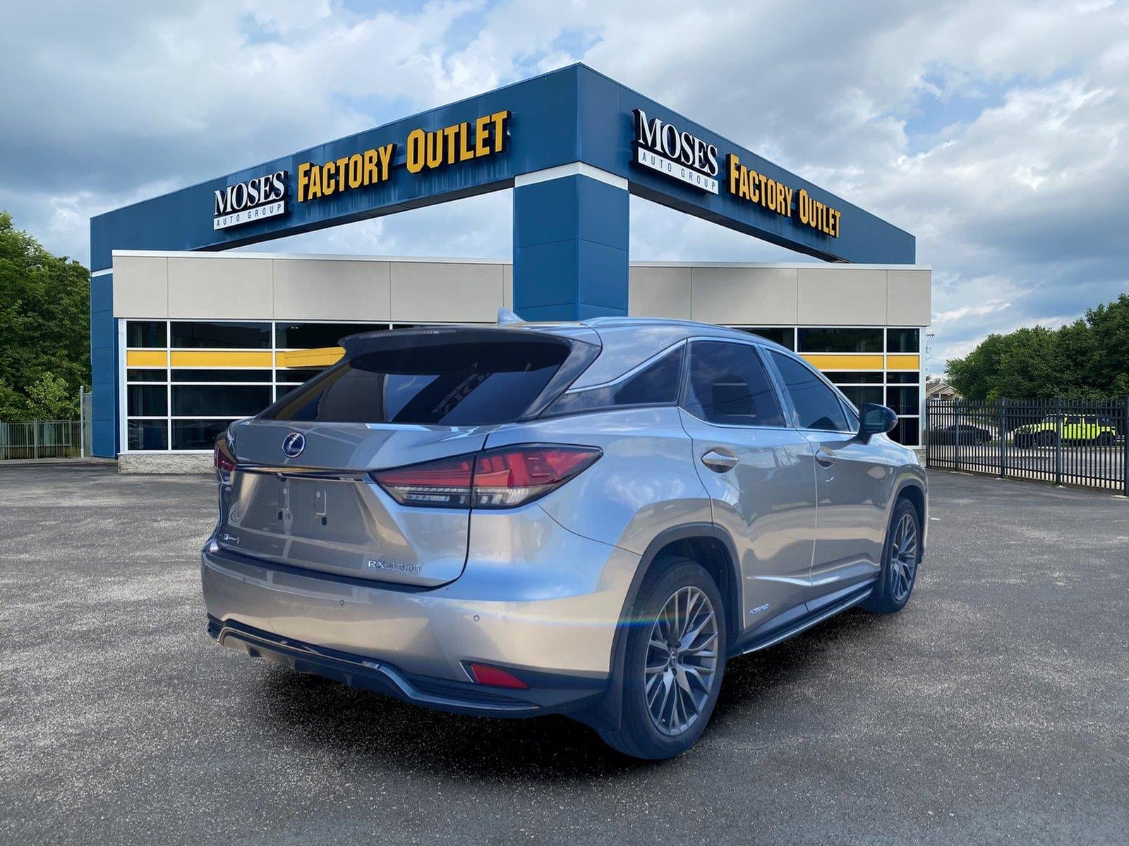 2022 Lexus RX RX 450h F SPORT Handling