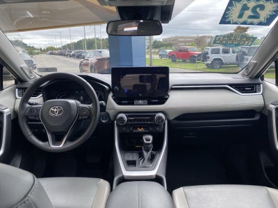 2023 Toyota Rav4 XLE Premium