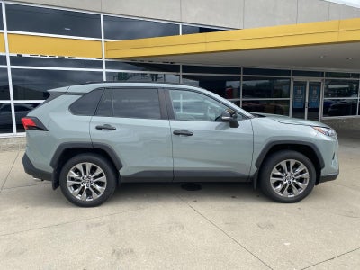 2023 Toyota Rav4 XLE Premium