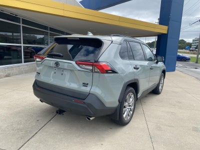 2023 Toyota Rav4 XLE Premium