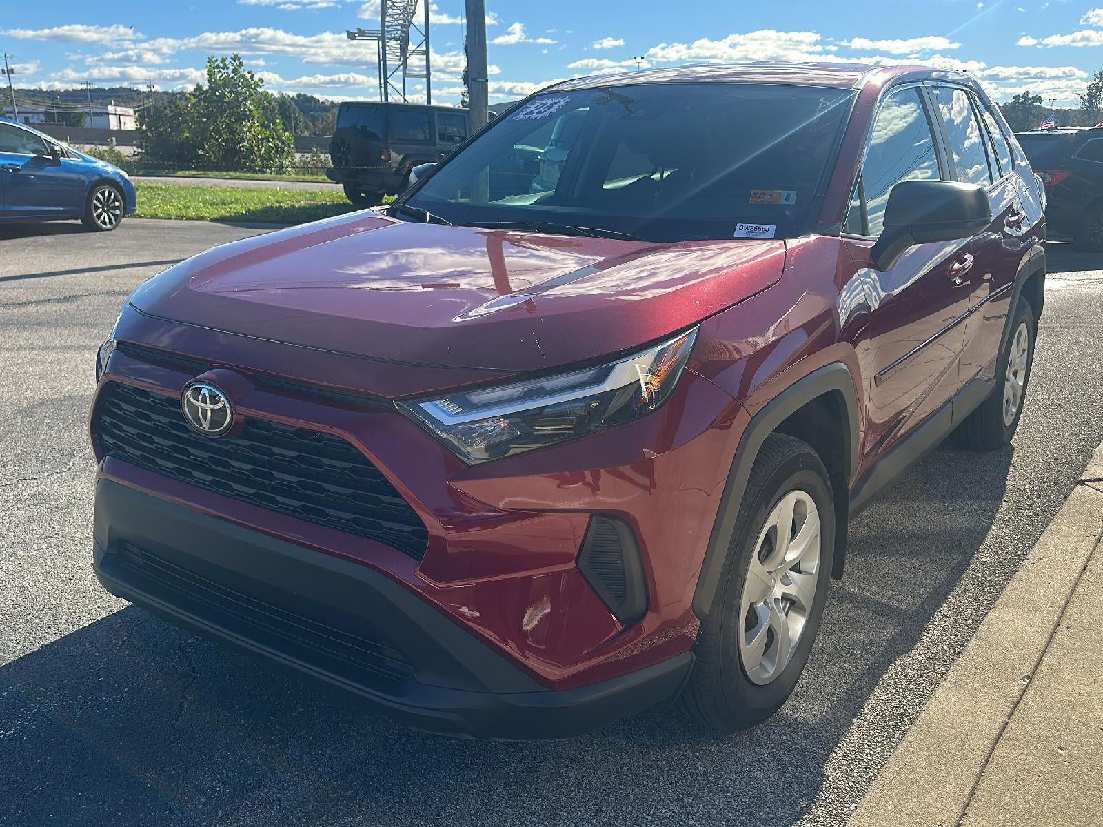 2025 Toyota RAV4 LE