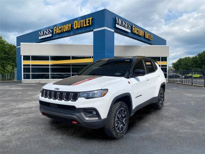 2025 Jeep Compass Trailhawk