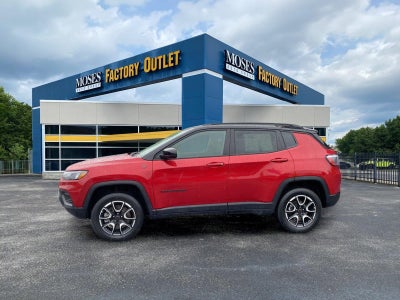 2025 Jeep Compass Trailhawk