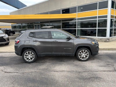 2023 Jeep Compass Latitude Lux
