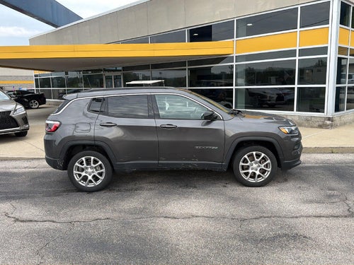 2023 Jeep Compass Latitude Lux