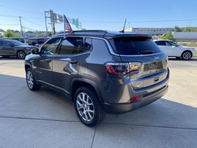 2023 Jeep Compass Latitude Lux